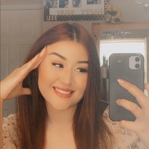 Meet your Posher, Samantha